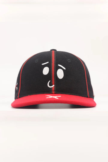 BLACK/RED STRAPBACK